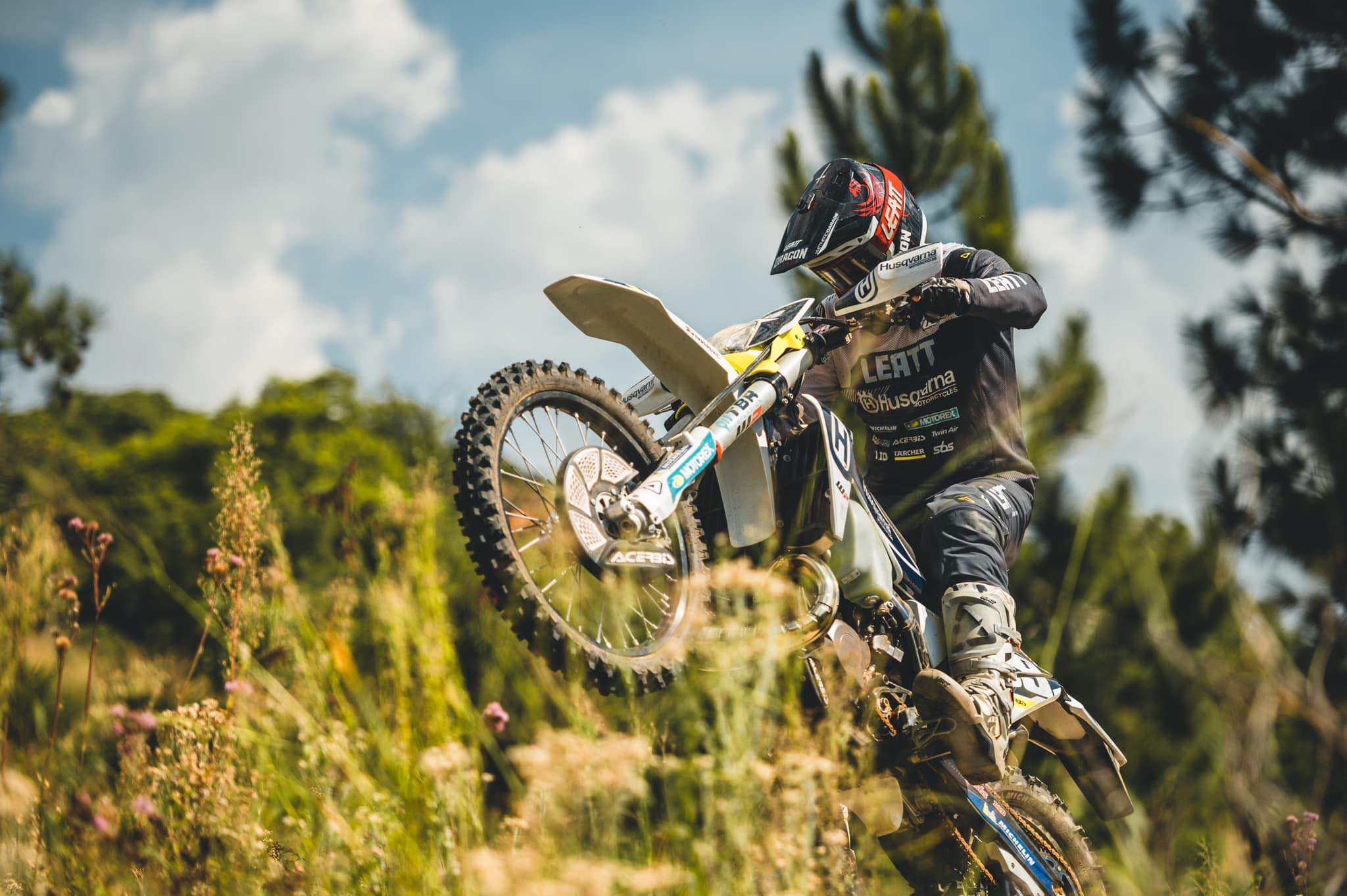 Men Rider